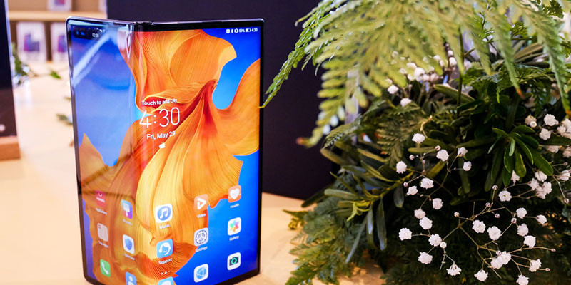 Huawei Mate XS